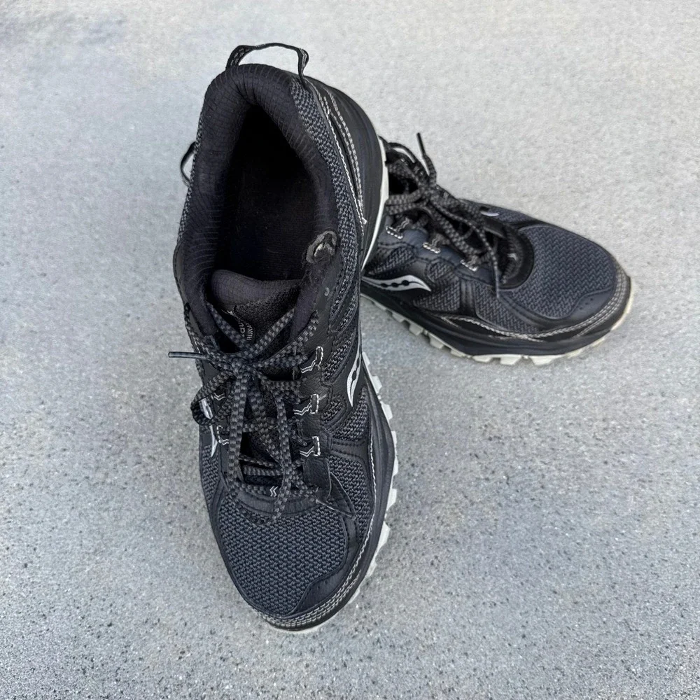 Saucony Escape TR5 Mens Trail Running Shoes Black Grey S25435-1‎ Size 10